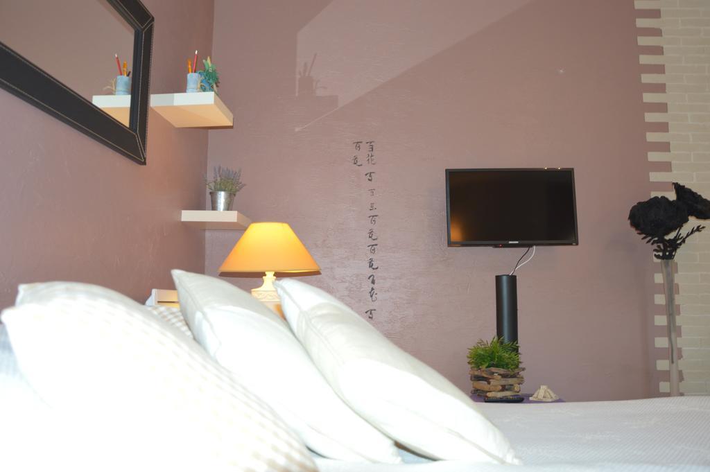 Le Campanin Apartment Menton Bagian luar foto