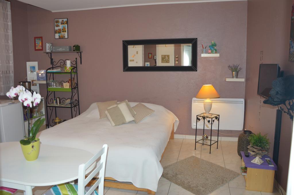 Le Campanin Apartment Menton Bagian luar foto
